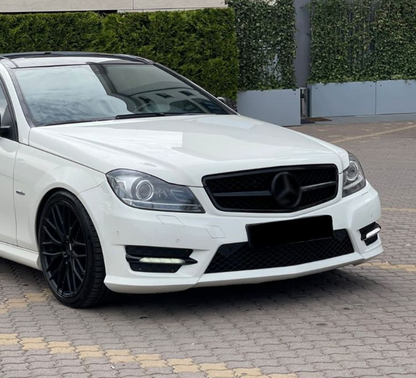 C63 style Grill Mercedes W204 / S204 / C204 Blank svart (07-14)