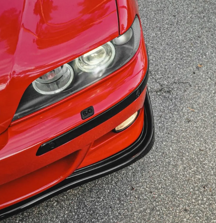 H Style V2 Frontläpp BMW E39 M Sport / M5 Blank svart (95-03)