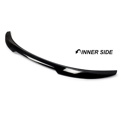 M4-stil Bakluckespoiler för BMW F06 / F13, blank svart