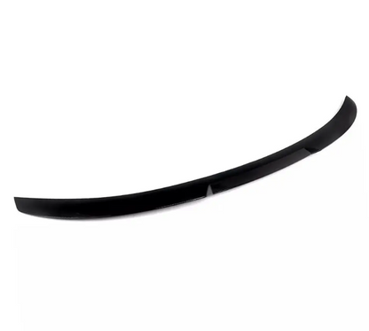 M4-stil Bakluckespoiler för BMW G26 Gran coupé, blank svart