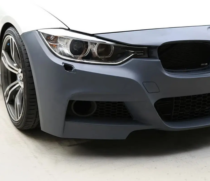M-Pack Främre stötfångare för BMW F30 / F31, utan PDC, med hål för strålkastarspolare