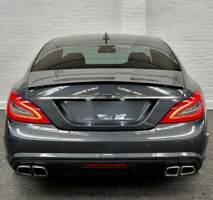 Bakluckespoiler för Mercedes C218 (10-18), blank svart