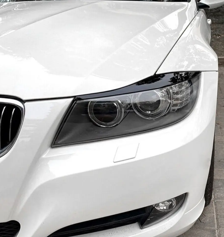 Strålkastarlister / ögonbryn sats för BMW E90 / E91 (05-11), blank svart