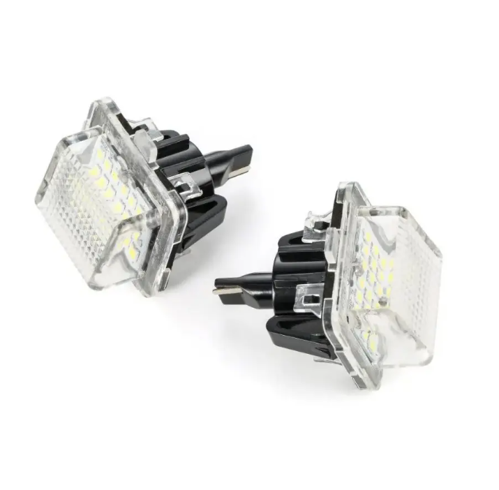 LED-nummerskyltsbelysning sats för Mercedes-Benz W204 / C204 / S204 prefacelift (07-11)