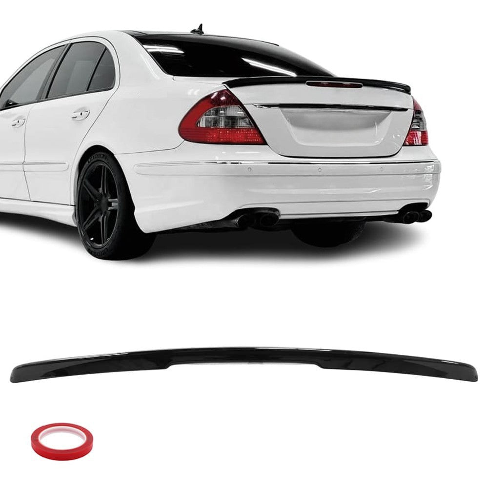 E63 stil Bakluckespoiler för Mercedes W211, blank svart