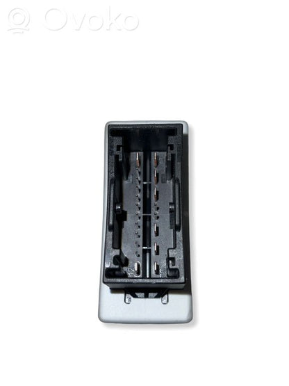 AHM 4 E-Serie (Dragkroks modul) art: 6135922118001